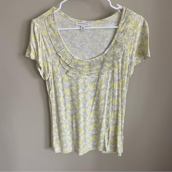 Banana Republic short sleeve blouse t-shirt - Picture 1 of 5